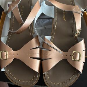NWT - US10 Salt Water Original Sandals Rose Gold - Women